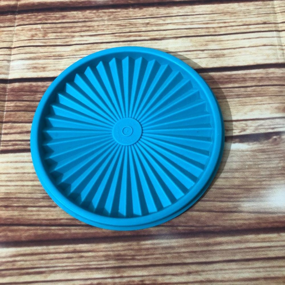 Vintage Tupperware Yellow Replacement Seal Top Lid #808-47